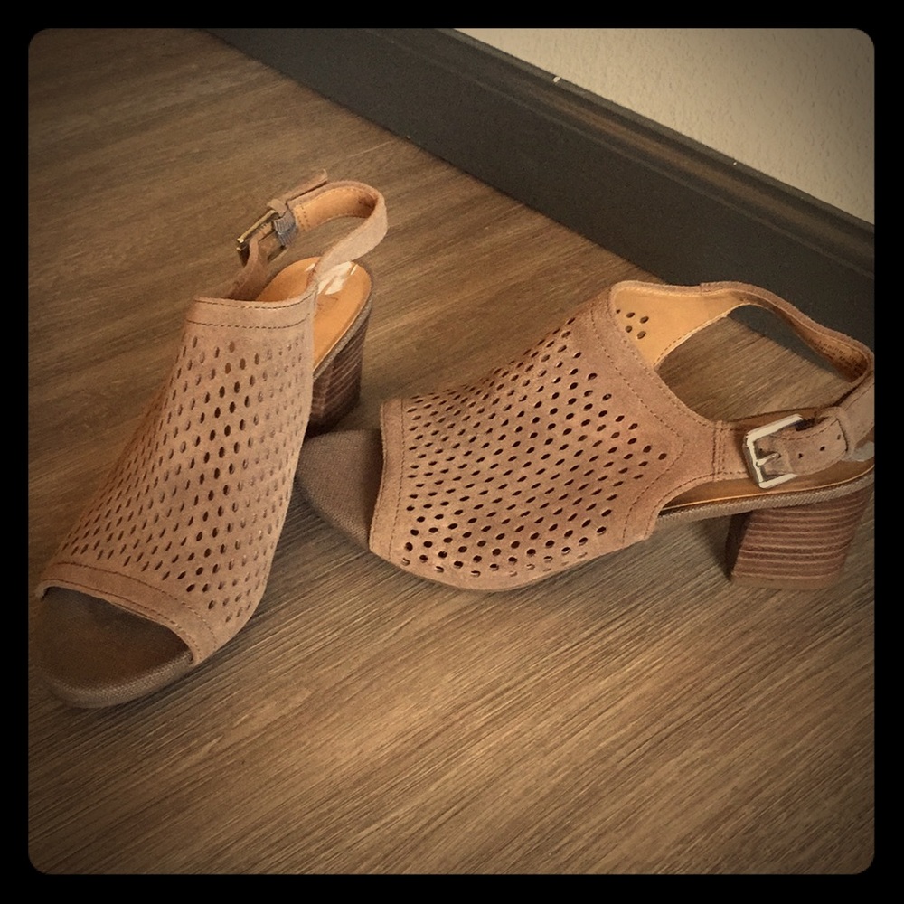 FRANCO SARTO block heels!